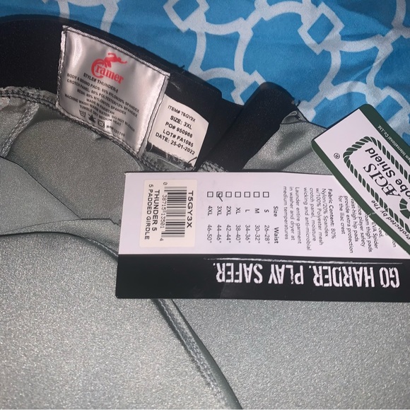 Cramer bundle of 5 Football pants Thunder 7 padded girdle game sport youth mens - Picture 6 of 13